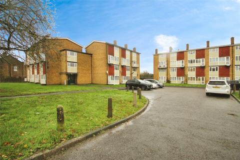 undefined, Warminster Gardens, London, SE25