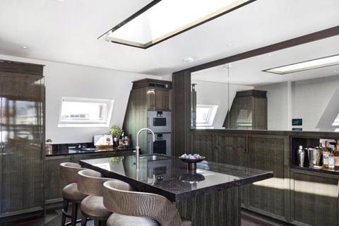 3 bedroom penthouse to rent, 21-22 Prince Of Wales Terrace, London W8