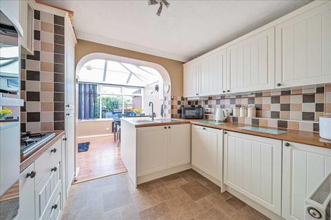 3 bedroom semi-detached house for sale, Holland Drive, Andover