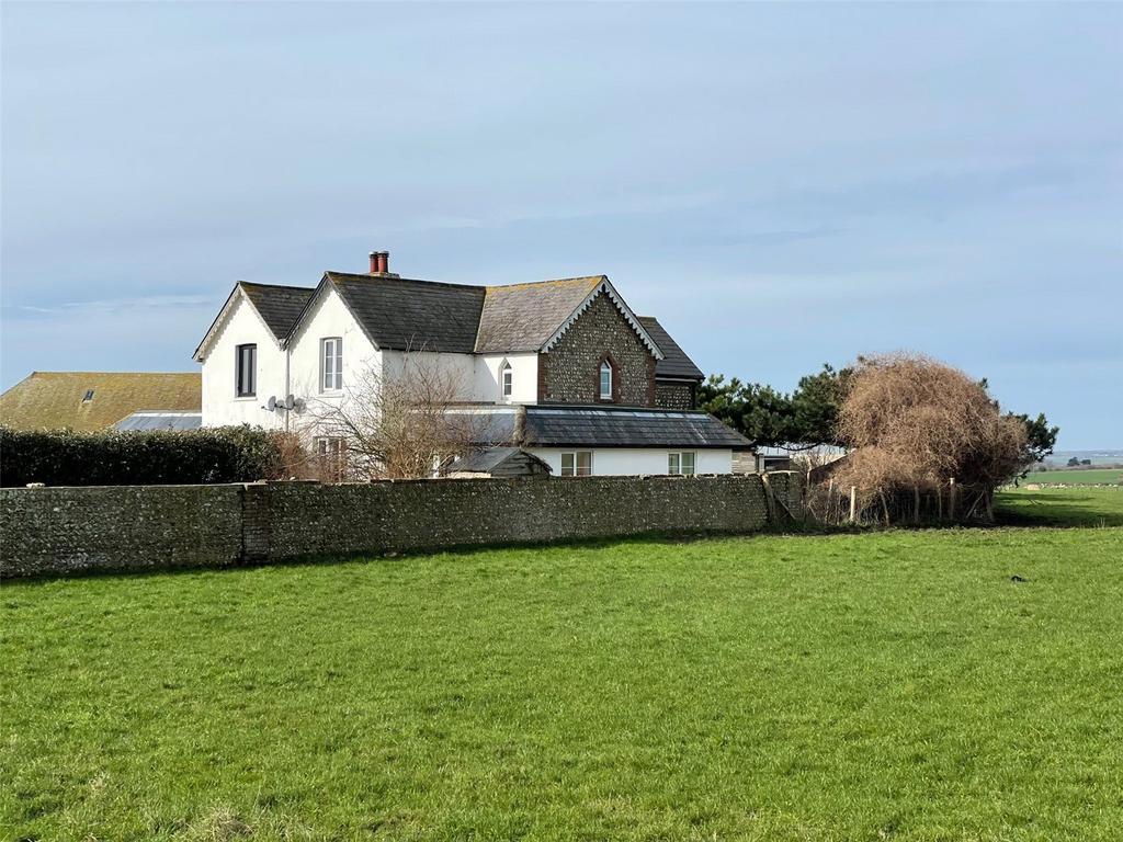 Alfriston Road, Seaford, East Sussex, BN25 3 bed semidetached house