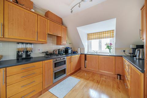 3 bedroom penthouse for sale, Bereweeke Road, Winchester, Hampshire, SO22