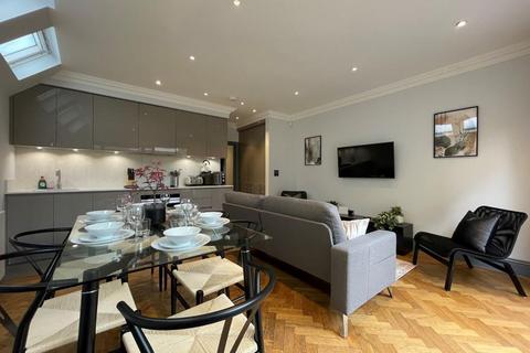 3 bedroom apartment for sale, Margravine Gardens, Hammersmith, London, W6