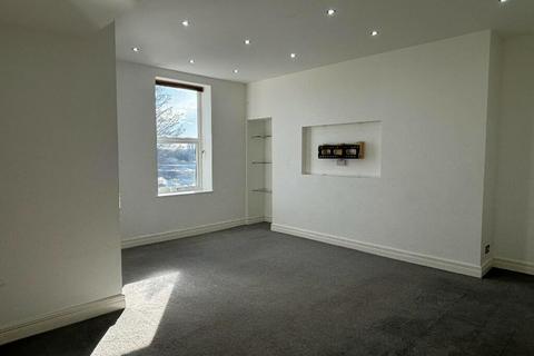 2 bedroom flat to rent - Mackinlay Place, Kilmarnock KA1