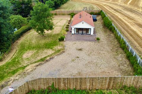 2 bedroom detached bungalow for sale, Ferriby High Road, North Ferriby, HU14 3LE