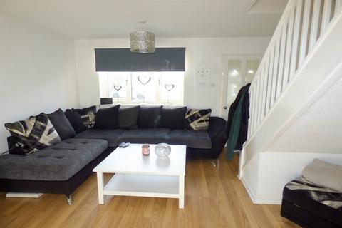 60 Agincourt, Hebburn, NE31 1AN