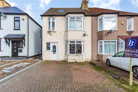 4 bedroom semi-detached house for sale, Burnway, Hornchurch, RM11