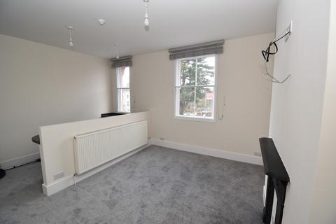 1 bedroom apartment to rent, Grove Street, Leamington Spa, cv32