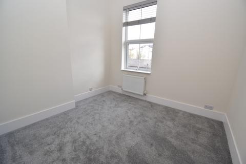 1 bedroom apartment to rent, Grove Street, Leamington Spa, cv32