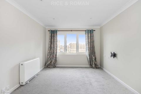 undefined, Constitution Hill, Woking GU22