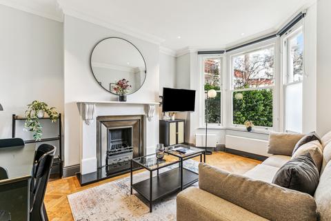 3 bedroom flat for sale, Margravine Gardens, London