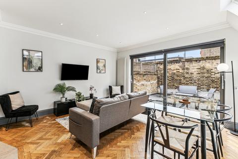 3 bedroom flat for sale, Margravine Gardens, London