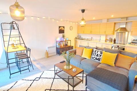 2 bedroom flat for sale - Heritage Way, Gosport PO12