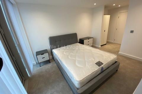 2 bedroom apartment to rent, Silvercroft Street, Manchester M15