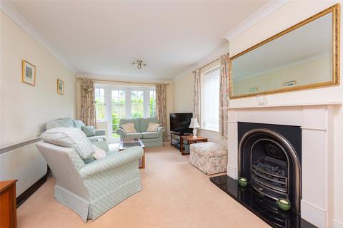 2 bedroom retirement property for sale - Wokingham, Berkshire RG40