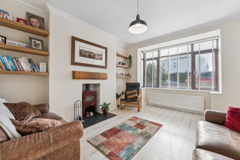 92 Alyth Crescent, Clarkston, Glasgow, G76 8PB