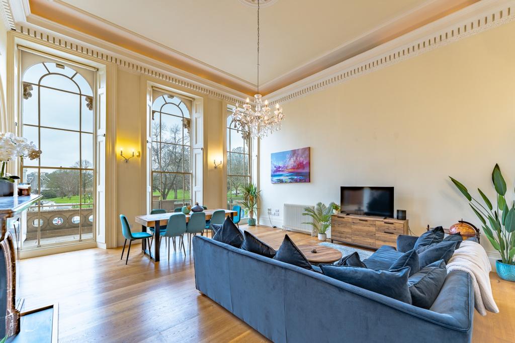 Apartment in Bristol - View 4