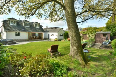 20 Maxwell Road, Broadstone, BH18 9JQ