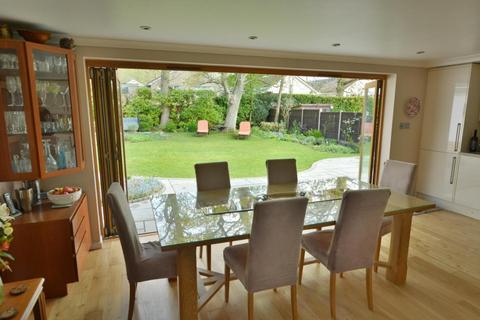 20 Maxwell Road, Broadstone, BH18 9JQ