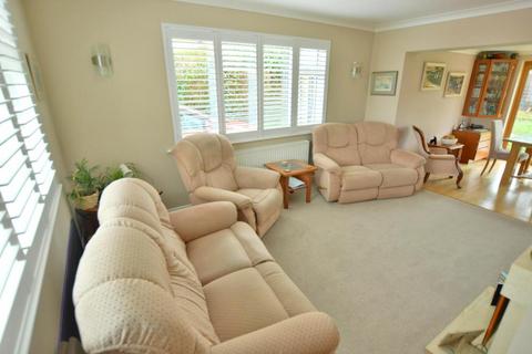 20 Maxwell Road, Broadstone, BH18 9JQ