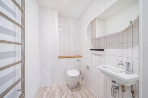 73d Marston Way, London, SE19 3JB