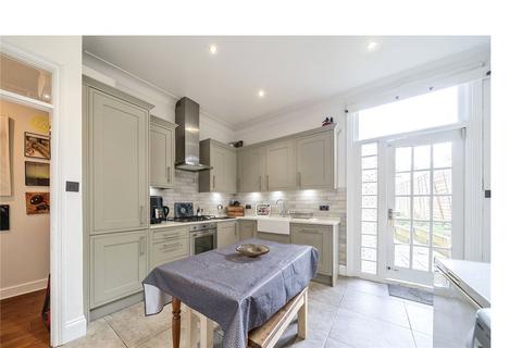 3 bedroom apartment for sale, Colney Hatch Lane, London, N10