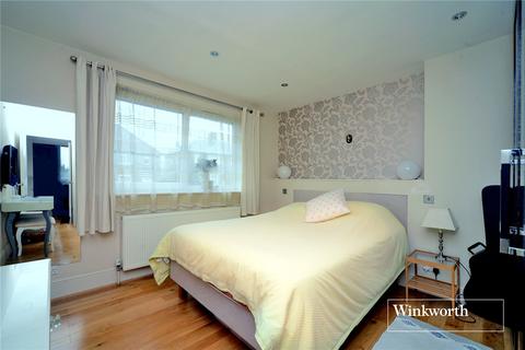 2 bedroom end of terrace house for sale, Garendon Road, Morden, SM4