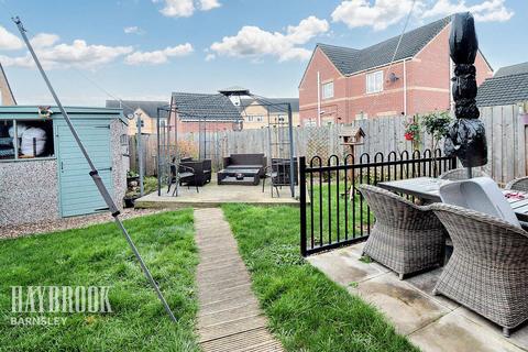7 Bellcross Way, Monk Bretton, Barnsley, S71 5SJ