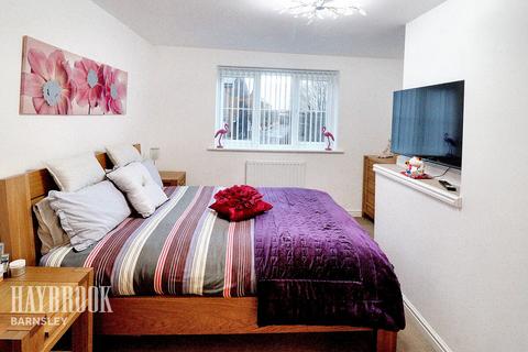 7 Bellcross Way, Monk Bretton, Barnsley, S71 5SJ