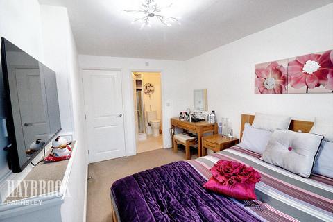 7 Bellcross Way, Monk Bretton, Barnsley, S71 5SJ
