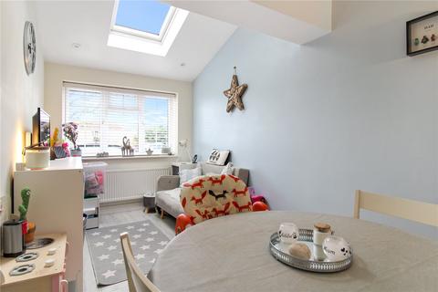 3 bedroom terraced house for sale - Greenmeadow, Swindon SN25