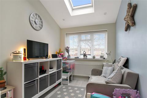 3 bedroom terraced house for sale - Greenmeadow, Swindon SN25