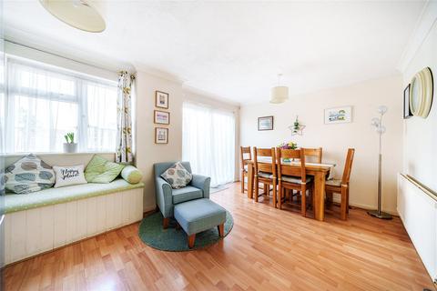 4 bedroom semi-detached house for sale, Westbury Lane, Newport Pagnell, Buckinghamshire, MK16