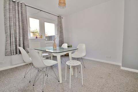 53 Evans Road, Eynsham, Witney, OX29 4QU
