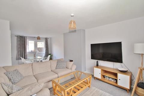 53 Evans Road, Eynsham, Witney, OX29 4QU