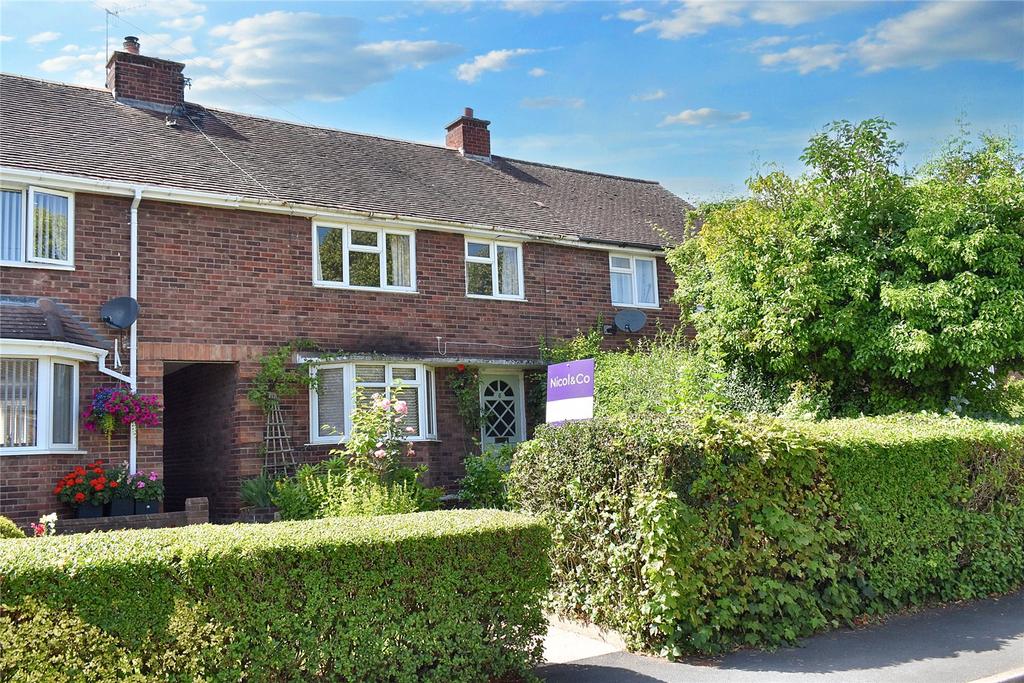 Oakfield Road, Droitwich Spa WR9 3 bed terraced house for sale £230,000