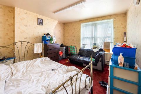 2 bedroom flat for sale, Kingsdown House, Amhurst Road, London, E8