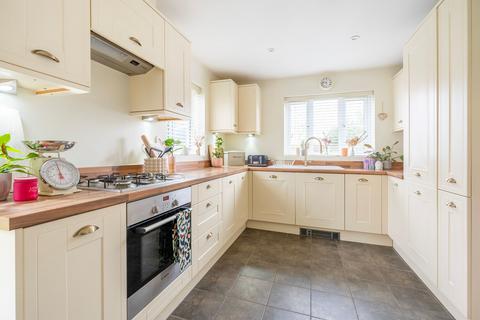 4 bedroom detached house for sale, Acorn Close, Shipdham