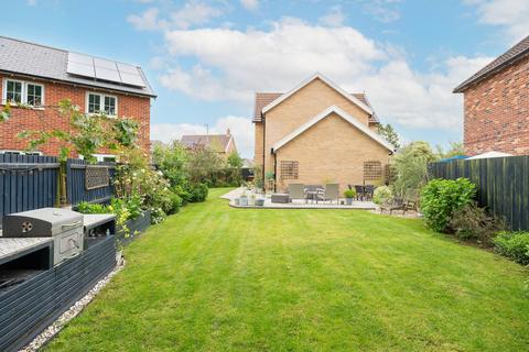 1 Acorn Close, Shipdham, Thetford, IP25 7FE