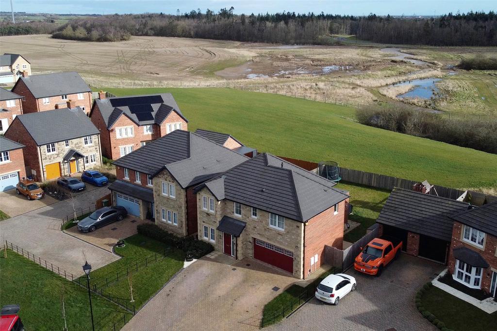 Drayton Gardens, Wynyard, TS22 4 bed detached house for sale £410,000