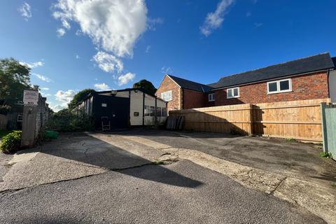 Warehouse for sale, High Street, Edenbridge