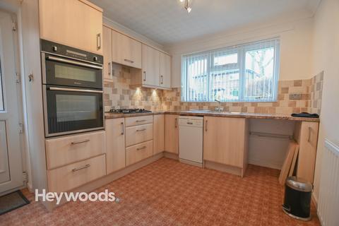 2 bedroom detached bungalow for sale - Broughton Road, Basford, Newcastle-under-Lyme