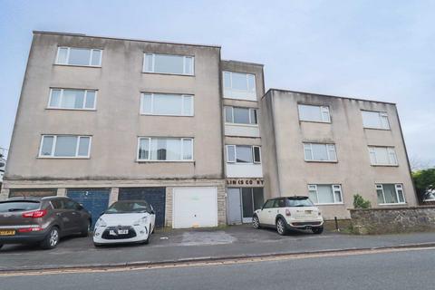 2 bedroom flat for sale, Moorland Road - Spacious Freehold Flat