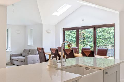 4 bedroom detached house for sale, Critchmere Lane, Haslemere, GU27
