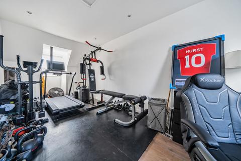 5 Allfrey Grove, Spencers Wood, Reading, RG7 1FH