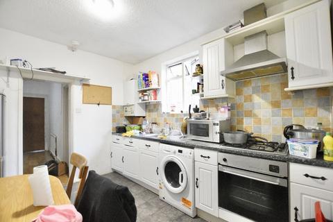 2 bedroom flat for sale, Gurney Road, Stratford, E15