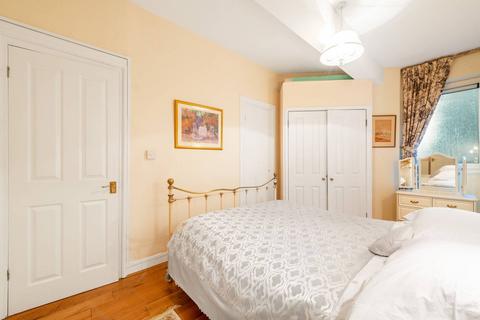 1 bedroom flat to rent, Arlington Street, St James's, London, SW1A