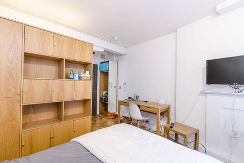 Studio to rent - Udall Street, Westminster, London, SW1P