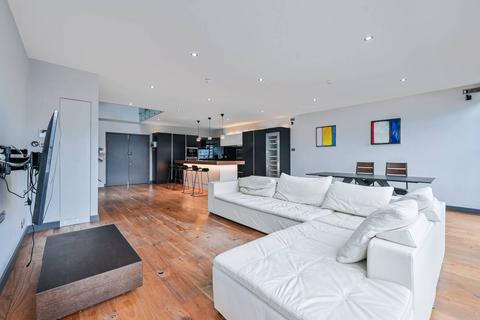 undefined, Commercial Street, E1, Shoreditch, London, E1