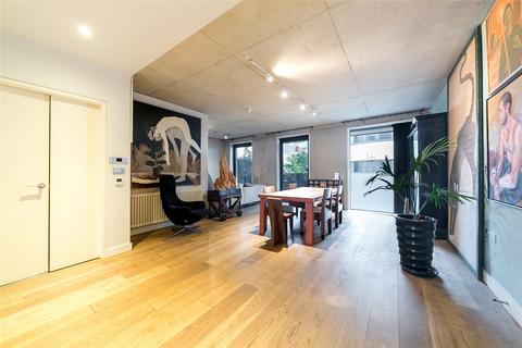 2 bedroom apartment to rent, Compton Street, London, EC1V