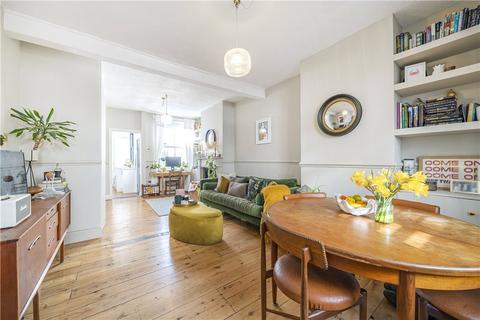 19 Douro Street, London, E3 2TS
